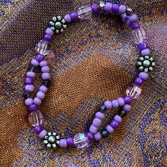 Handmade Jewelry Set 4 Stack Bracelets & Matching Earrings in Purple - Picture 11 of 12